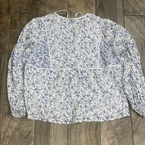 Old Navy Blue Floral Peasant top Blouse - Picture 3 of 3